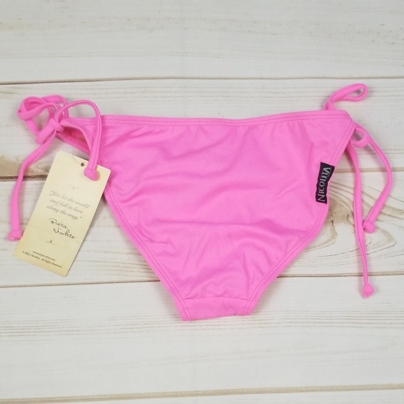 Nicolita bikini - Picture 5 of 6